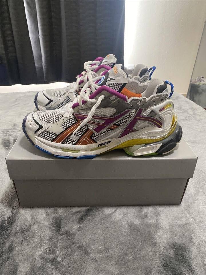 Balenciaga Runners