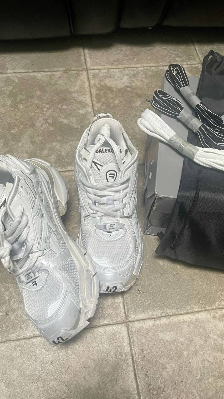 Balenciaga Runners