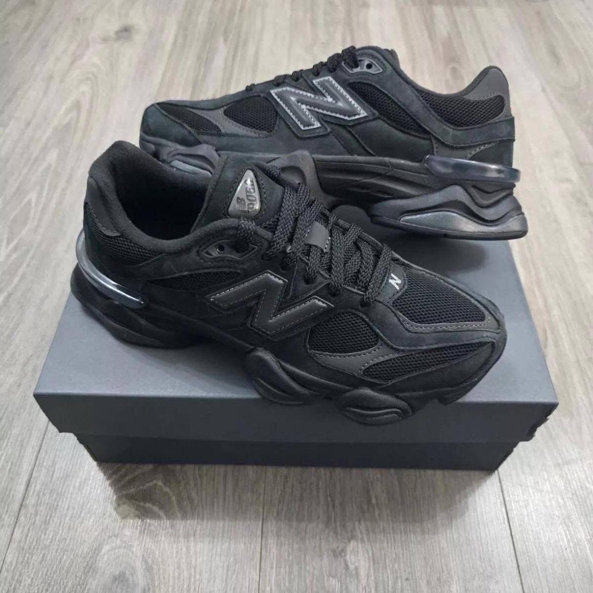 New Balance 9060 Sneakers “Triple Black"